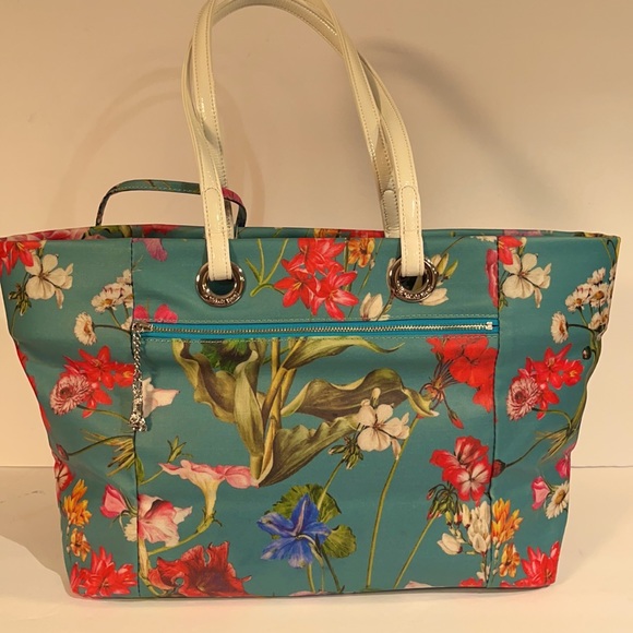 Think Bee Floral Tote Bag - Picture 7 of 10